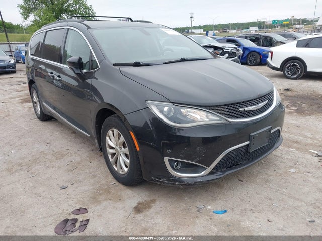 2017 CHRYSLER PACIFICA TOURING-L - 1
