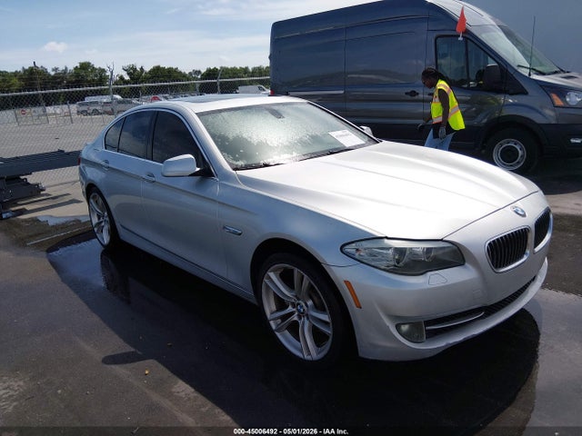 2011 BMW 528I - 1