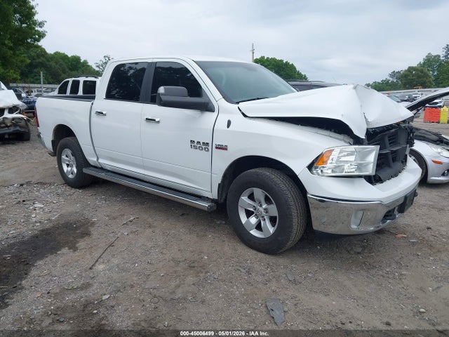 2018 RAM 1500 SLT - 1