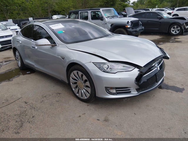 2014 TESLA MODEL S - 1