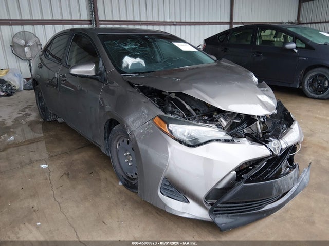 2017 TOYOTA COROLLA LE - 1