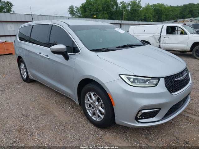 2023 CHRYSLER PACIFICA TOURING L - 1