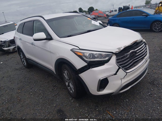 2017 HYUNDAI SANTA FE SE - 1