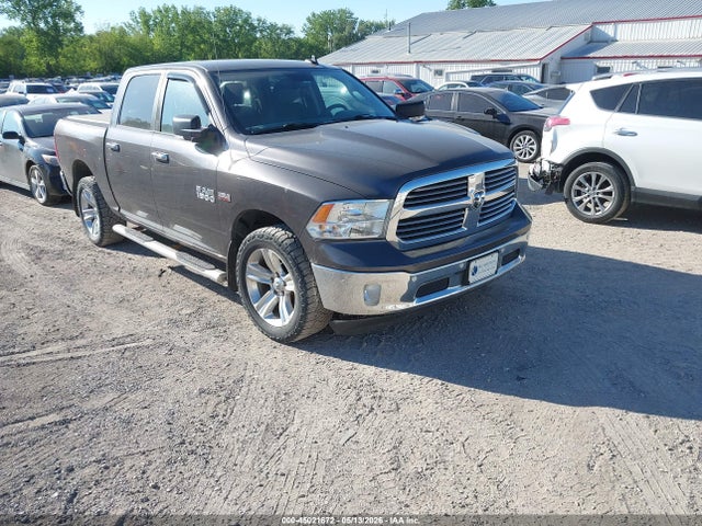 2016 RAM 1500 BIG - 1
