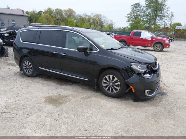 2019 CHRYSLER PACIFICA TOURING L PLUS - 1