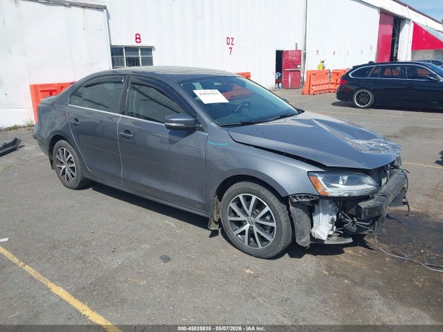 2017 VOLKSWAGEN JETTA 1.4T SE - 1