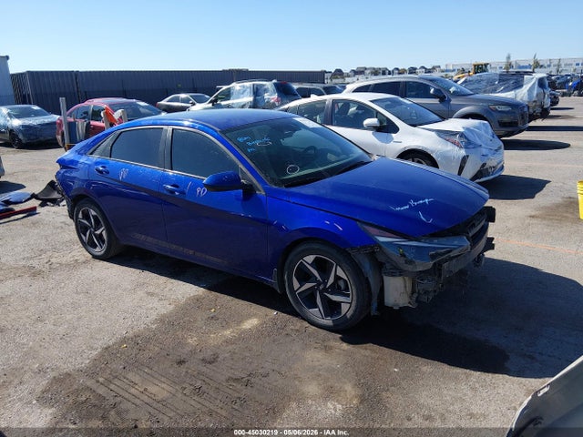2023 HYUNDAI ELANTRA SEL - 1