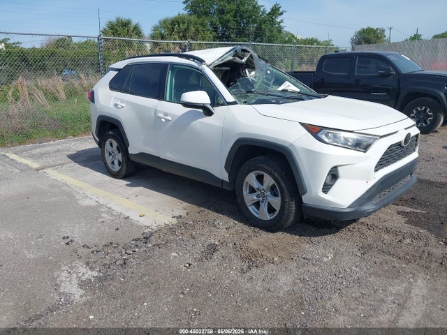 2021 TOYOTA RAV4 XLE - 1