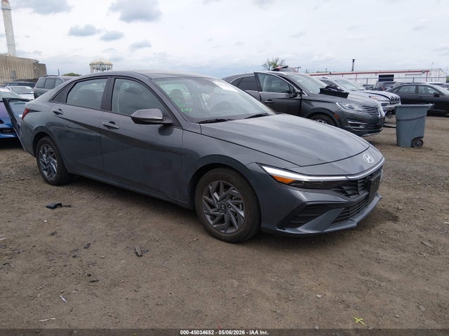 2024 HYUNDAI ELANTRA SEL - 1