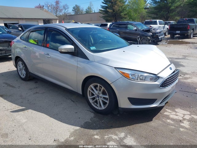 2017 FORD FOCUS SE - 1