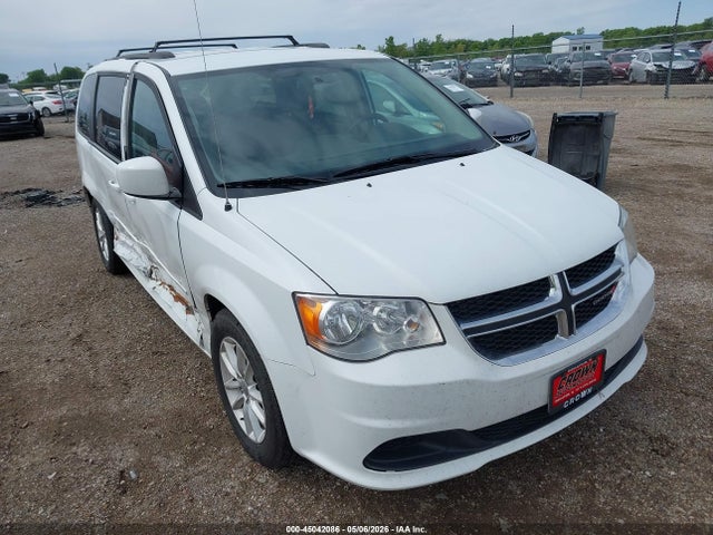 2016 DODGE GRAND CARAVAN SXT - 1