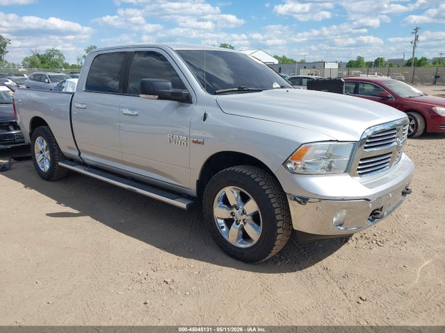 2016 RAM 1500 BIG - 1
