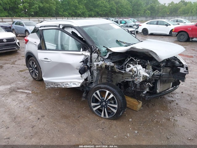 2019 NISSAN KICKS SV - 1