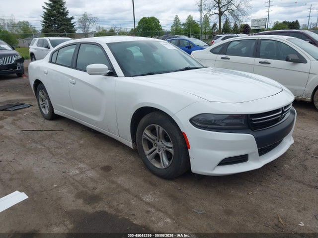 2015 DODGE CHARGER SE - 1