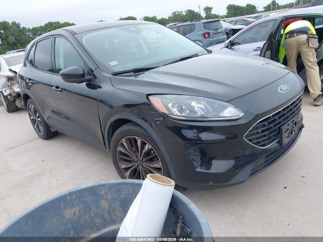 2021 FORD ESCAPE SE - 1