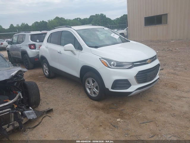 2019 CHEVROLET TRAX LT - 1
