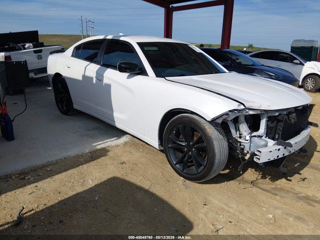 2016 DODGE CHARGER SXT - 1
