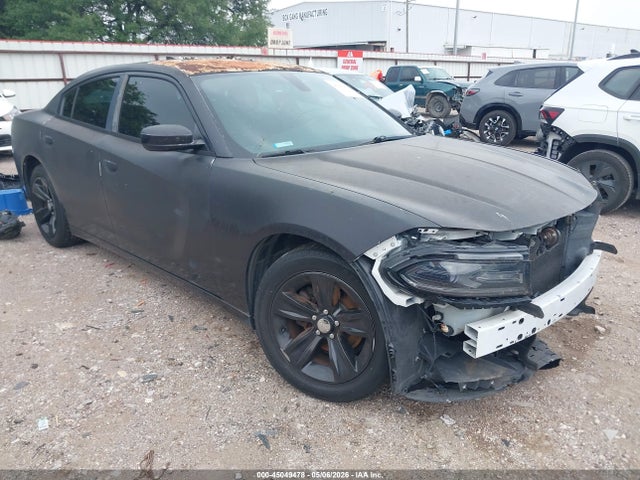 2016 DODGE CHARGER SXT - 1