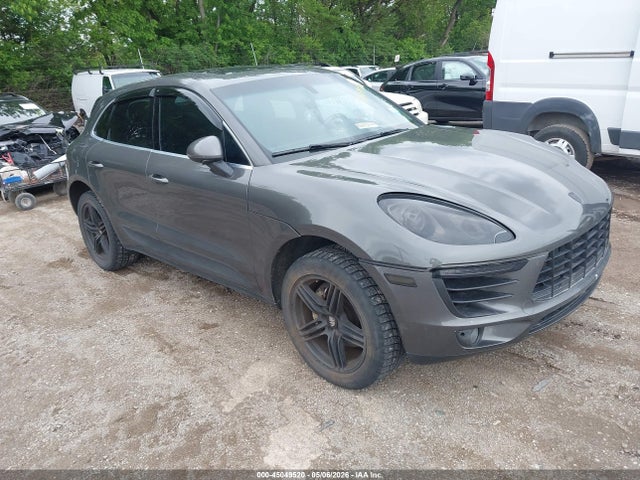 2015 PORSCHE MACAN S - 1