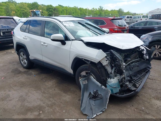 2021 TOYOTA RAV4 XLE - 1