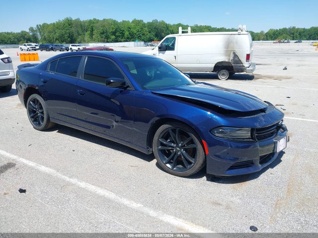 2017 DODGE CHARGER SE - 1