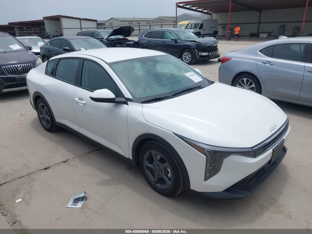 2026 KIA K4 LXS - 1