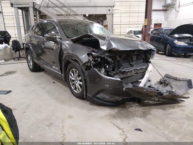 2018 MAZDA CX-9 TOURING - 1