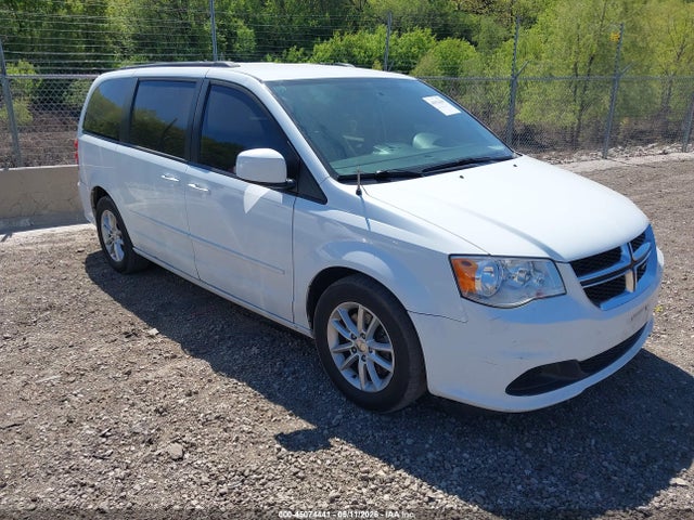2016 DODGE GRAND CARAVAN SXT - 1