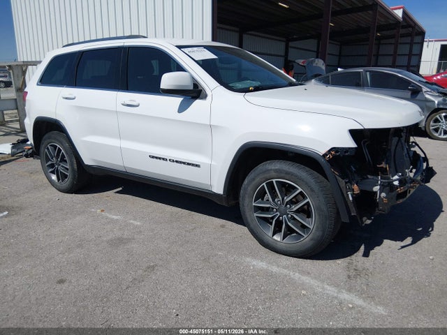 2019 JEEP GRAND CHEROKEE LAREDO E 4X2 - 1