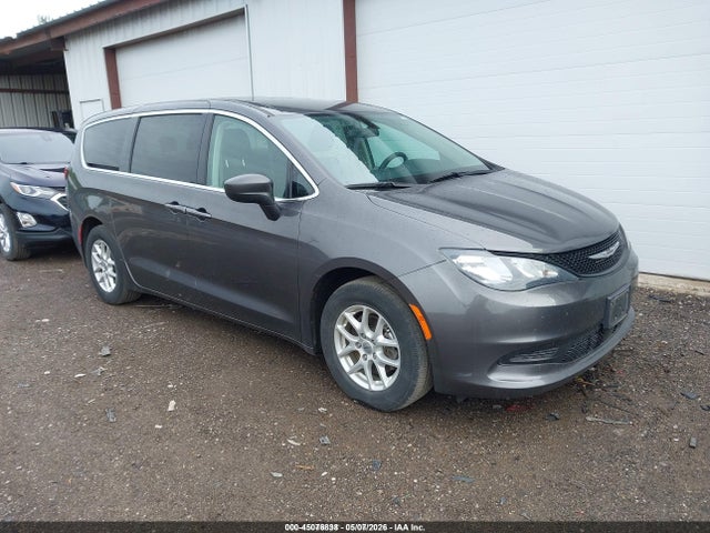 2022 CHRYSLER VOYAGER LX - 1