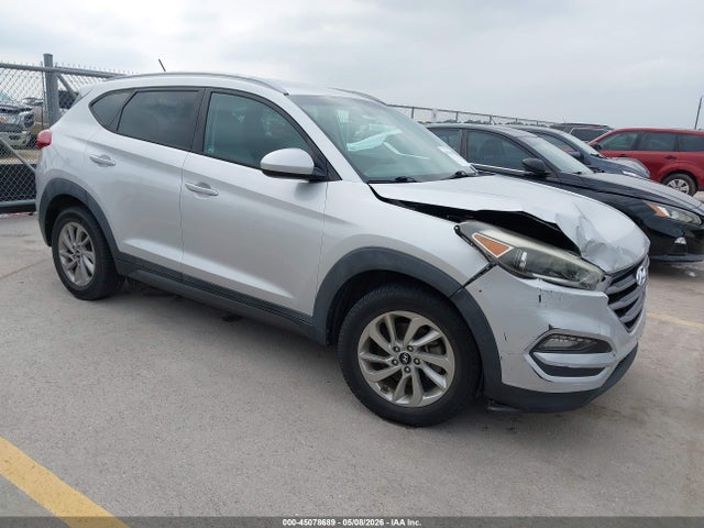 2016 HYUNDAI TUCSON SE - 1