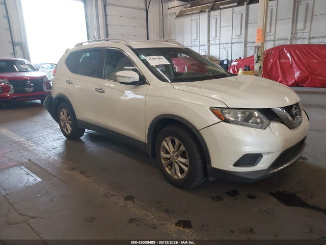 2015 NISSAN ROGUE SV - 1