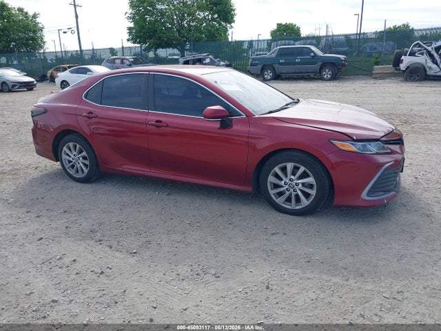 2021 TOYOTA CAMRY LE - 1