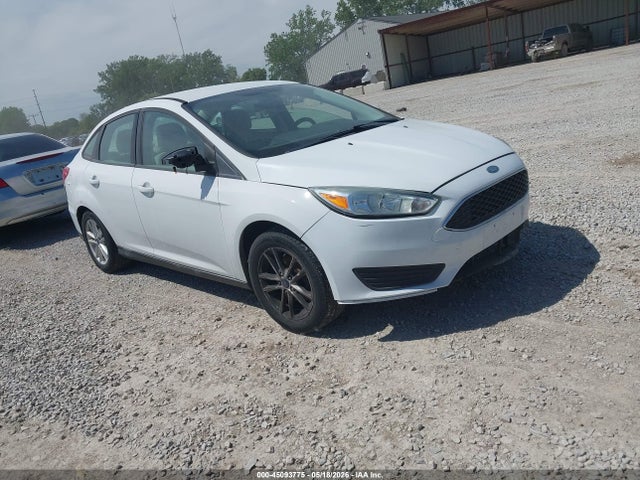 2017 FORD FOCUS SE - 1