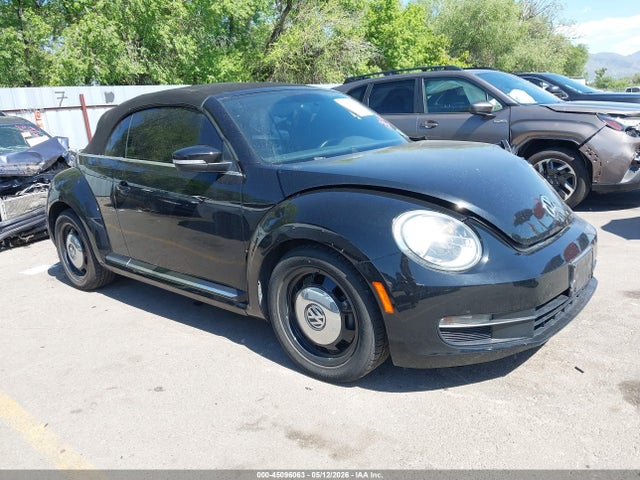 2013 VOLKSWAGEN BEETLE 2.5L - 1