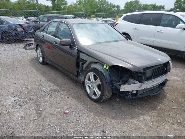 2014 MERCEDES-BENZ C 300 - 1