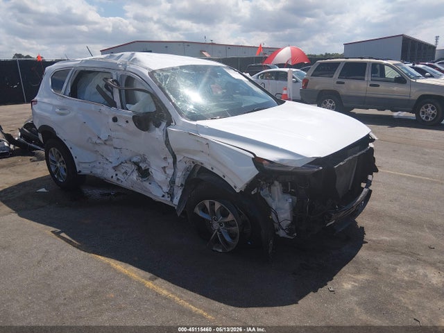 2019 HYUNDAI SANTA FE SE - 1