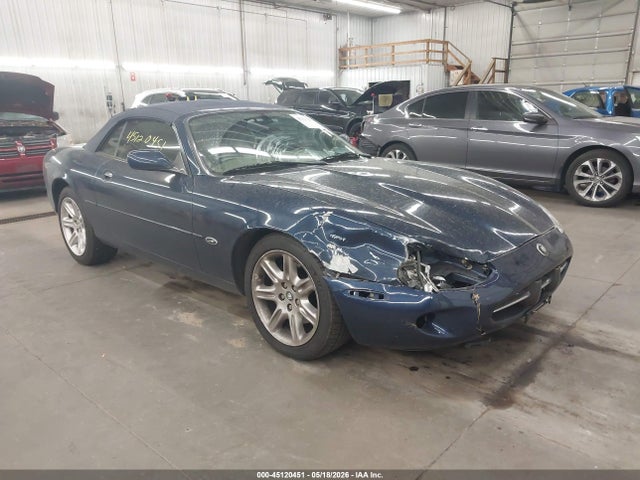 2000 JAGUAR XK8 - 1