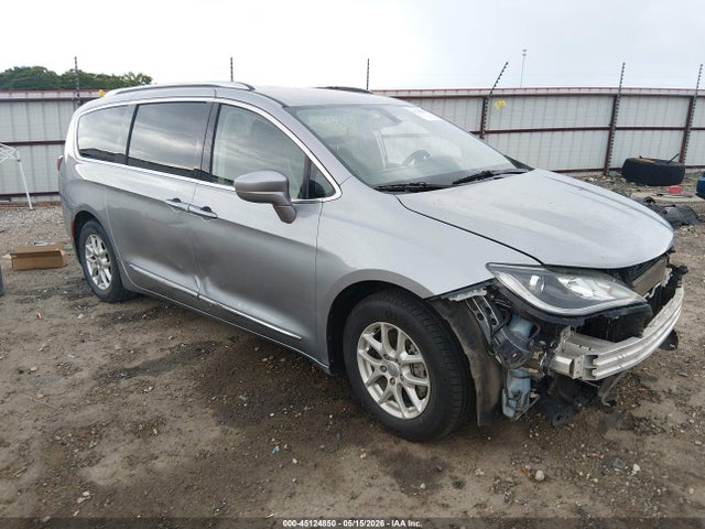 2020 CHRYSLER PACIFICA TOURING - 1