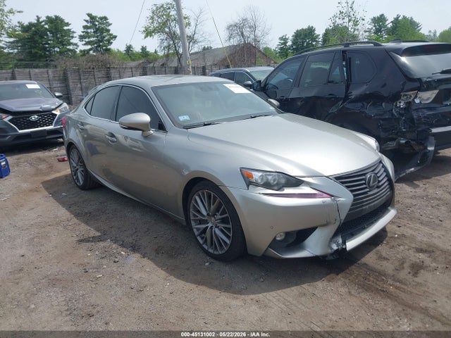 2016 LEXUS IS 300 - 1