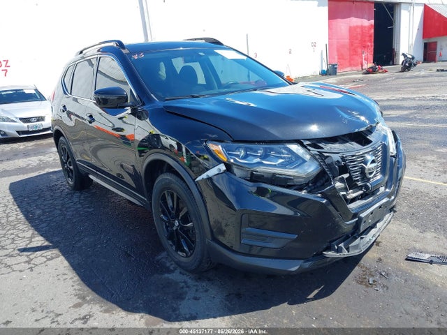 2017 NISSAN ROGUE SV - 1