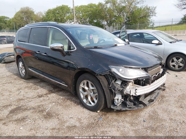 2020 CHRYSLER PACIFICA LIMITED - 1