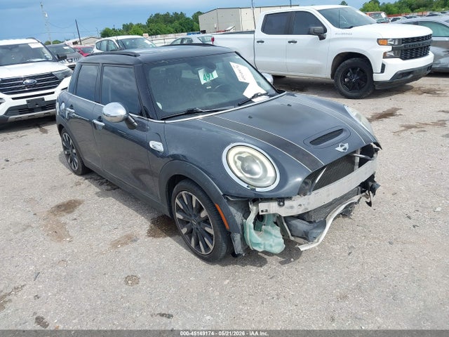2016 MINI HARDTOP COOPER - 1