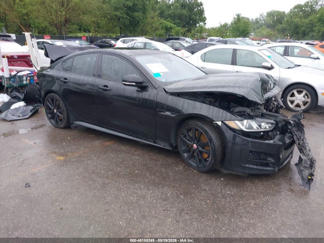 2017 JAGUAR XE 35T - 1