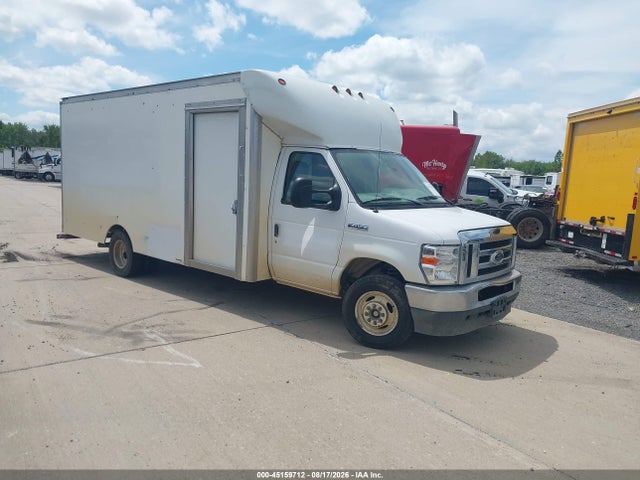 2021 FORD E-450 CUTAWAY - 1