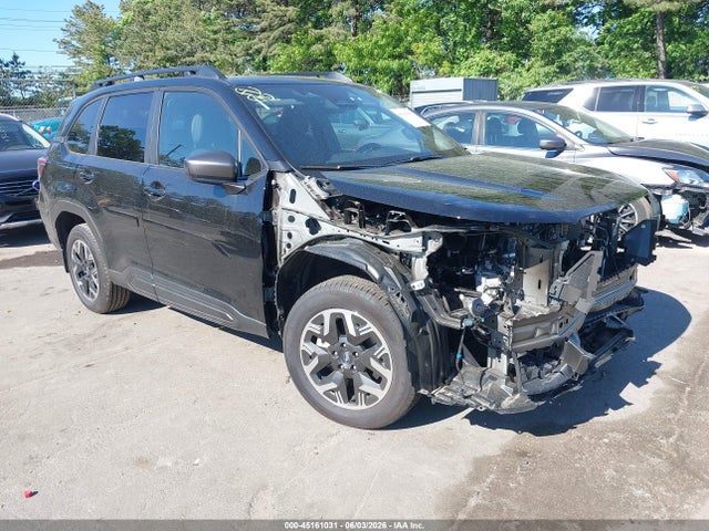 2025 SUBARU FORESTER PREMIUM - 1