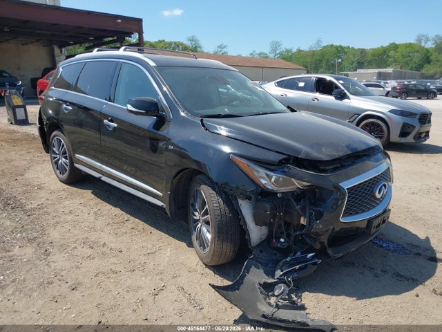 2019 INFINITI QX60 LUXE - 1