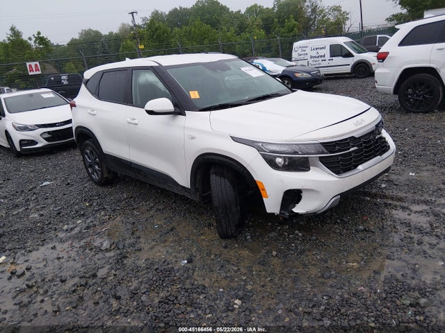 2024 KIA SELTOS LX - 1
