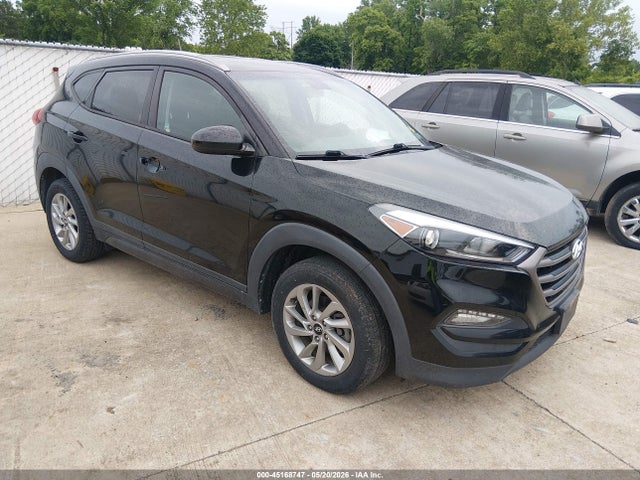 2016 HYUNDAI TUCSON SE - 1
