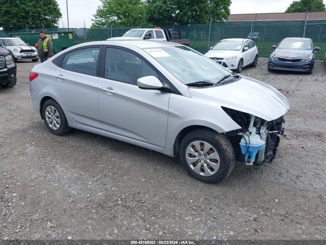 2016 HYUNDAI ACCENT SE - 1
